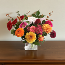 Load image into Gallery viewer, COLORFUL FALL in clear vase Best Seller