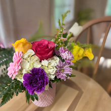 Load image into Gallery viewer, Designer choice bouquet SMALL Colorful vase
