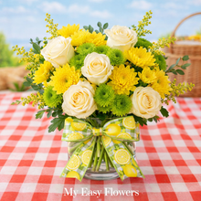 Load image into Gallery viewer, Lemon Sunshine Centerpiece

