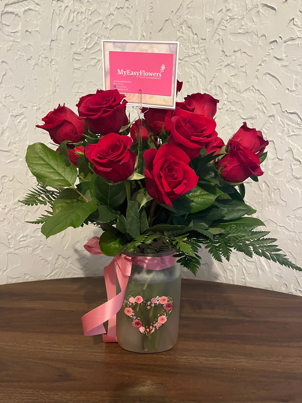 Valentine’s Day.- 18 red roses 🌹 BEST Deal